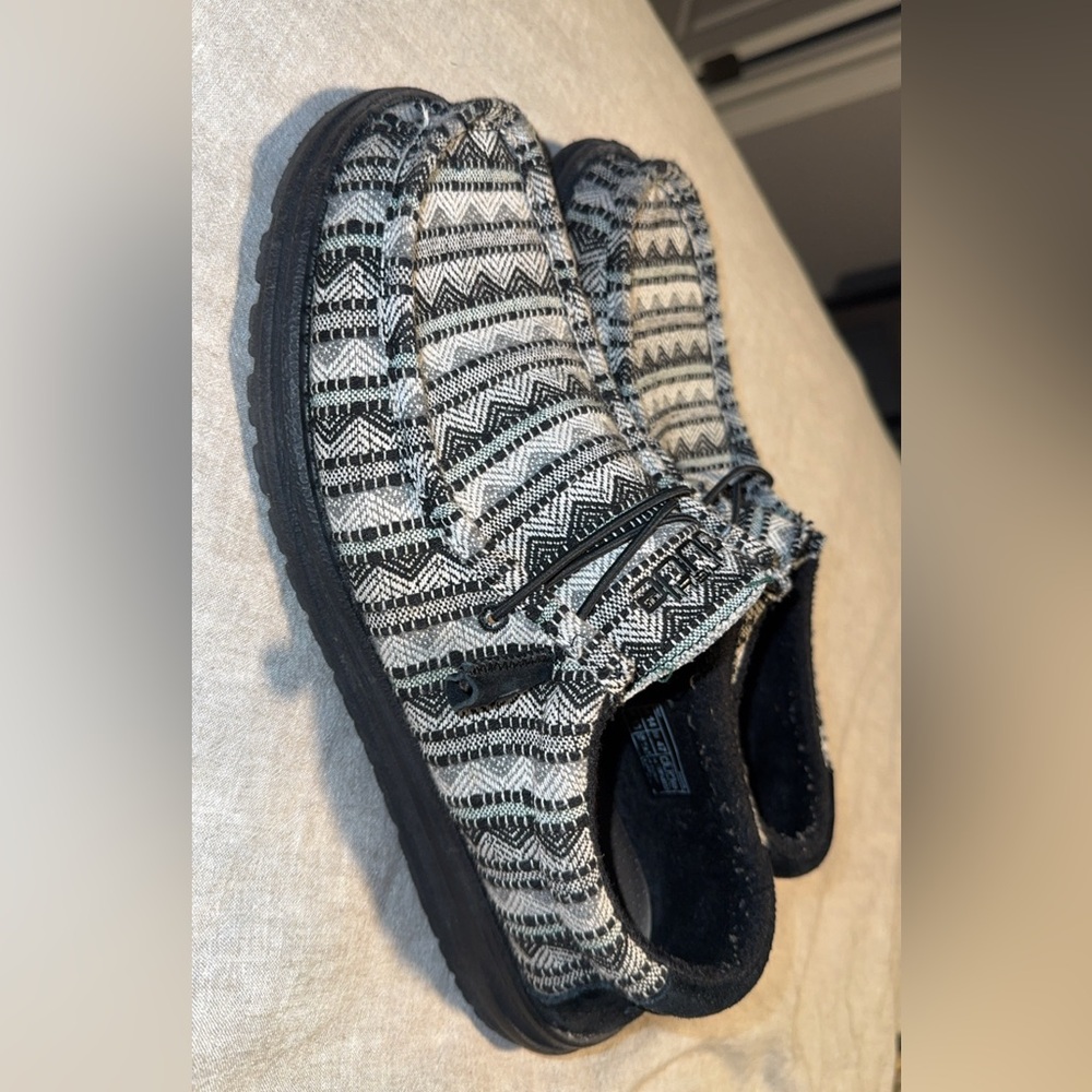 Hey Dude men’s shoes